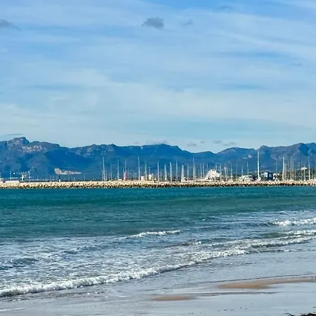 Dorada Tropicana Beach Apartment *